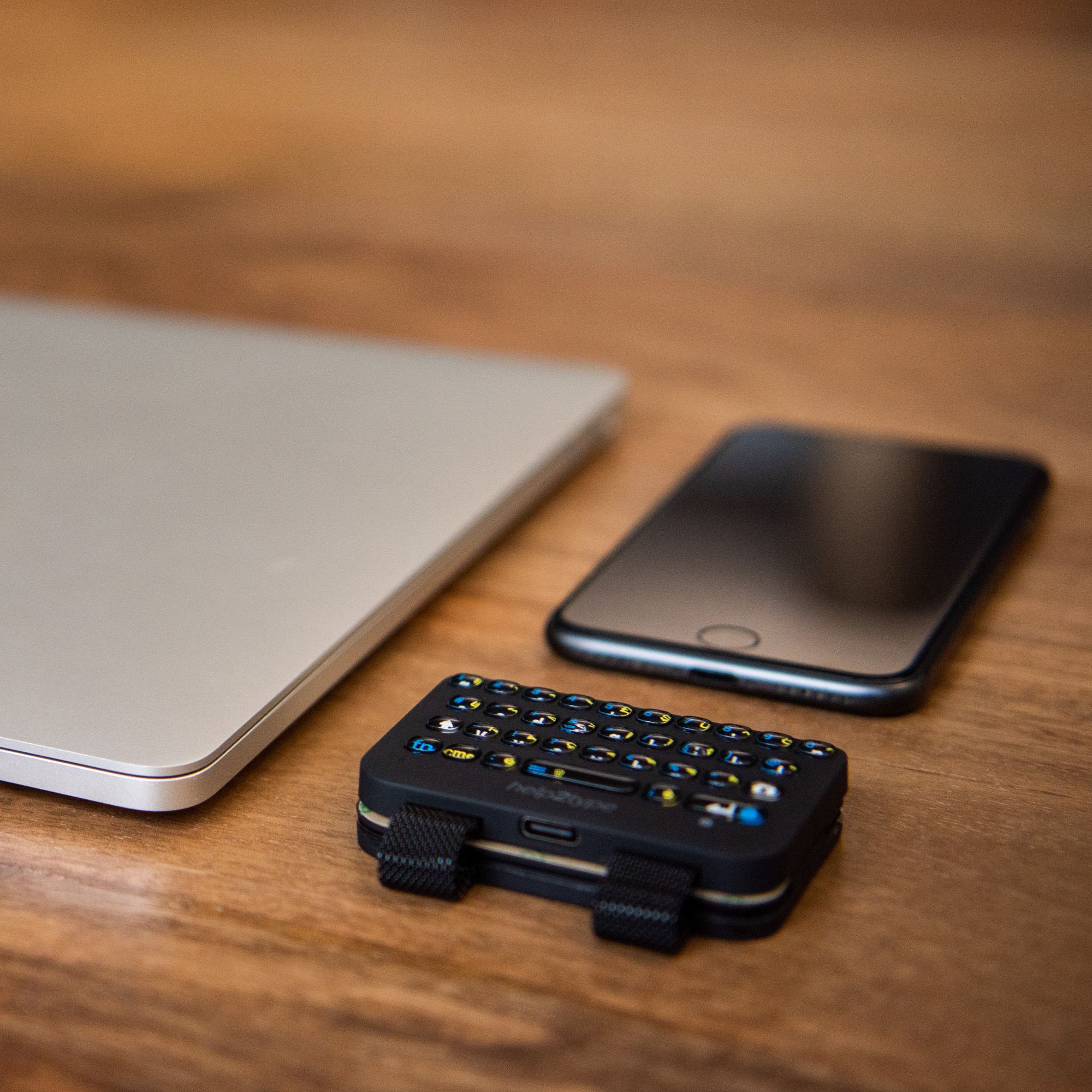 Business Person mit help2type